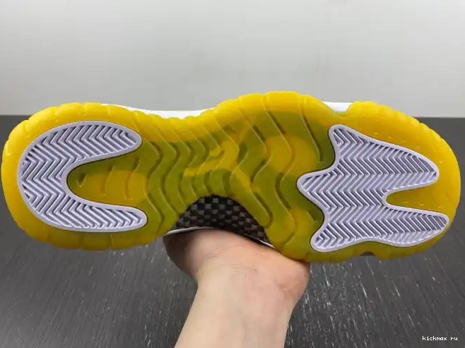 Rep Jordan Snakeskin WMNS Yellow AH7860-107 Low Air 11 0502